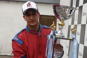 Nahuel Fucci alcanzó su primera victoria desde que corre en la Clase B del Procar4000 con el Chevrolet 400 Nº 6 del Patita Motorsport.