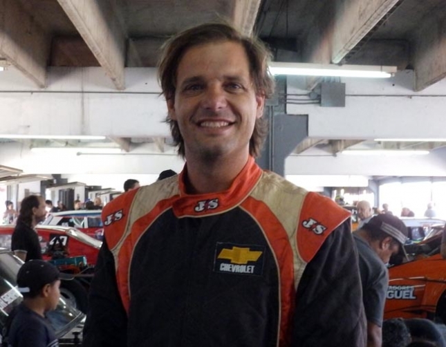 Adrian Ciocci ganador de la primera fecha de la Clase B del Procar4000 con el Chevrolet.