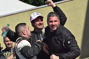 Los hermanos Caggiano festejan el podio conseguido en la 10º fecha del año.