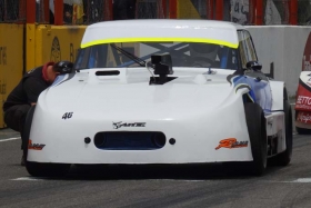 Esteban Bonini terminó 7° en su debut en la Clase B del Procar4000 el 1 de Noviembre en la 10° fecha del año. Va por su segunda presentación en el Gálvez con el Chevrolet 400 N° 46.