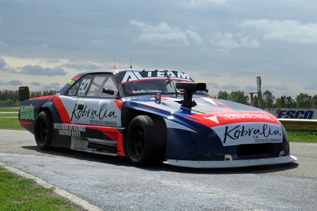La Dodge de Lopez tiene el trabajo del DMC Team y es motorizada por Sergio Sala