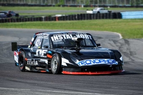 El Ford de Ezequiel Masquere en su regreso a la Clase A del Procar4000. Ya piensa en ser protagonista en la próxima fecha del 28 de Marzo.