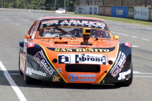 La Chevy muy bien presentado del equipo de Tortosa con la que Fernando Aparicio fue protagonista en la Clase B.