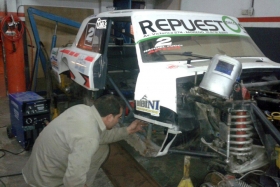 El Chevrolet 400 en plena etapa de preparación en el Porreca Motor Sport de cara al debut de Nahuel Fucci en la Clase B el próximo 24 de Mayo en el Gálvez.