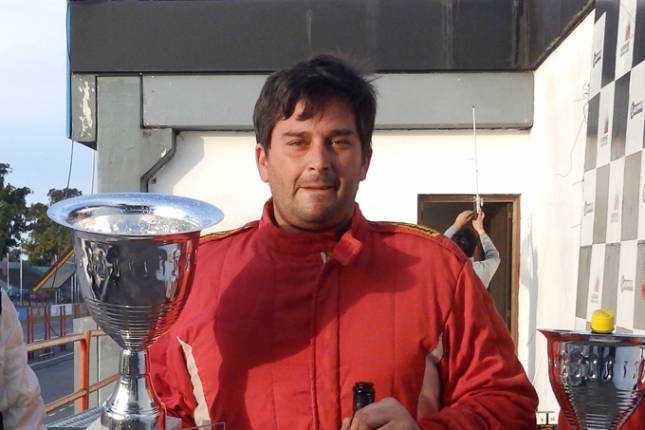 Diego Chao ganó por cuarta vez consecutiva y es uno de los candidatos a quedarse con la corona de la Clase A a fin de año.