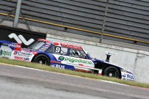 Biondo consiguio su primera pole y se afirma en lo mas alto del campeonato