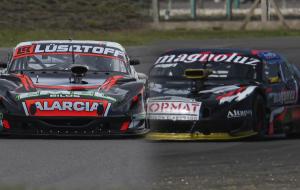 EL TIKI Y EL CAMPEON VENCEDORES EN SERIES DE CLASE A.