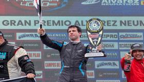 FUENTES PICO EN PUNTA EN LA COPA DE ORO
