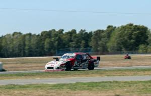AGUSTÍN RUSSO CON UNA DE CAL Y UNA DE ARENA EN LA PRIMERA