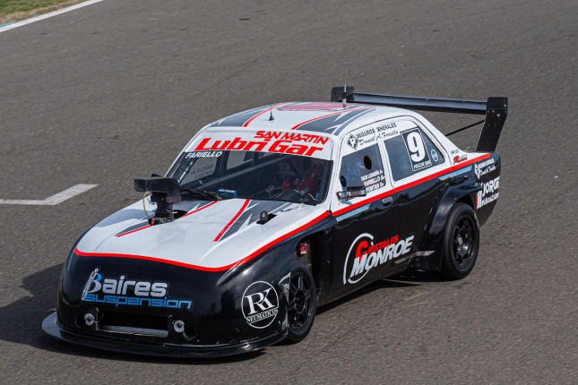 FARIELLO ACELERA HACIA SU MEJOR VERSIÓN EN EL MOURAS