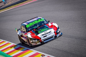 EL CORDOB&Eacute;S EMA FLORES SE SUMA A LA CLASE B DEL PROCAR