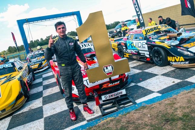 PASQUALE,  CAGGIANO Y COSTAS GANADORES DE LA CLASE B