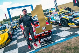 PASQUALE,  CAGGIANO Y COSTAS GANADORES DE LA CLASE B